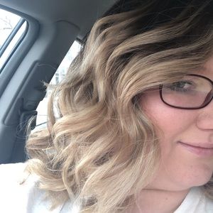 Meet your Posher, Tara